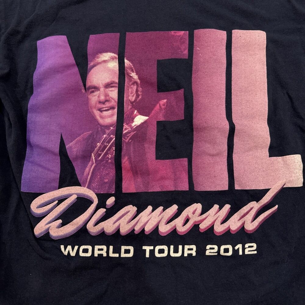 Neil Diamond World Tour 2012 TShirt Navy Blue Size Small Good Used Condition - Picture 2 of 8